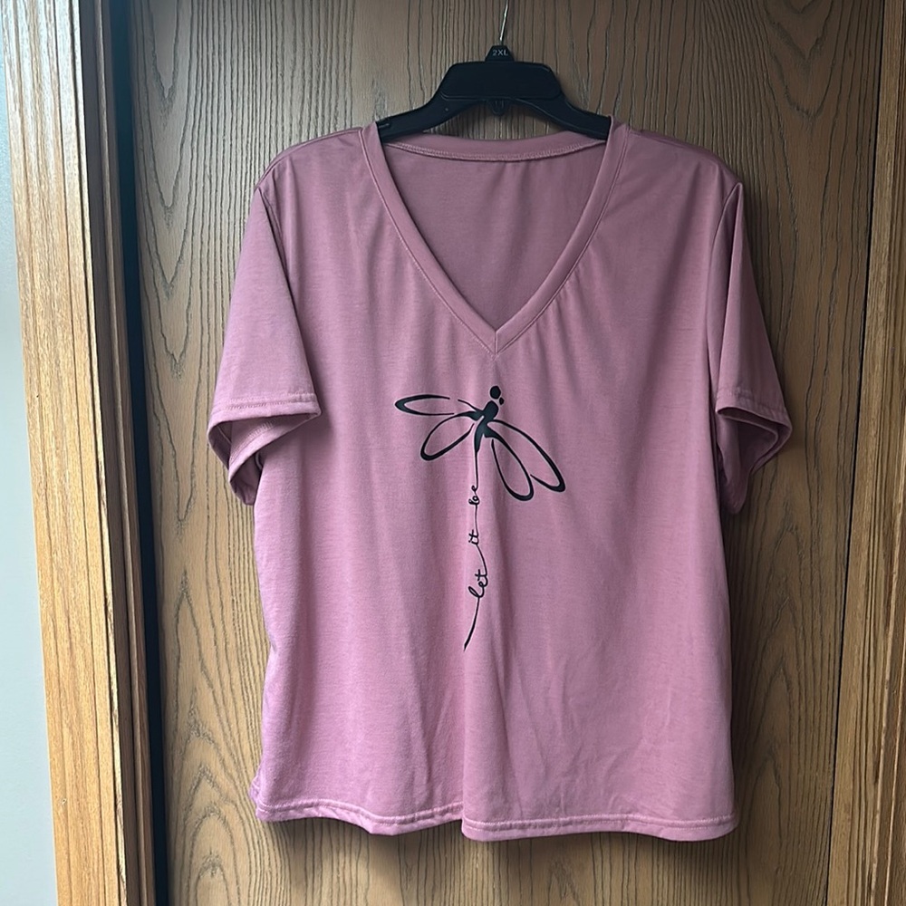 SHEIN Pink Graphic Short Sleeve Tee Relaxed Fit